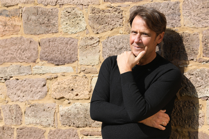 Der Philosoph Christoph Quarch schreibt regelmäßig für forum Nachhaltig Wirtschaften. © Christoph Quarch